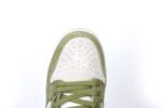 Nike SB Dunk Low Yuto Horigome Matcha - Image 18