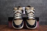 Nike SB Dunk Low Travis Scott (Regular Box) - Image 4