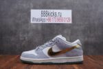 Nike SB Dunk Low Sean Cliver - Image 5