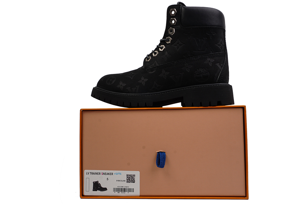 DSC03606 Timberland x LOUIS VUITTON Cow leather black - Image 1