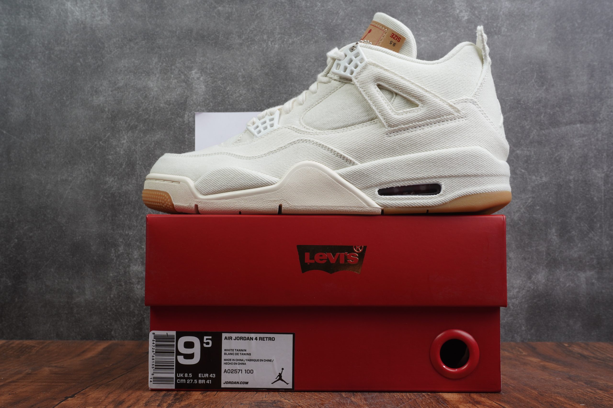 DSC08104-scaled-1 Jordan 4 Retro Levi's White - Image 1