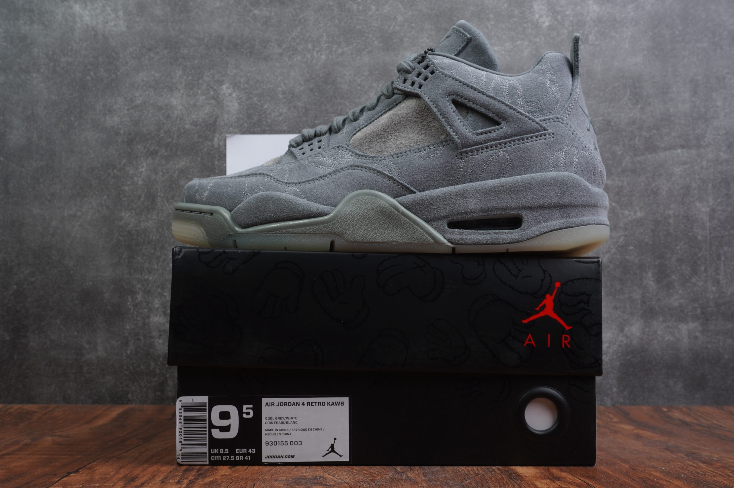 DSC08148-scaled-2 Jordan 4 Retro Kaws - Image 1