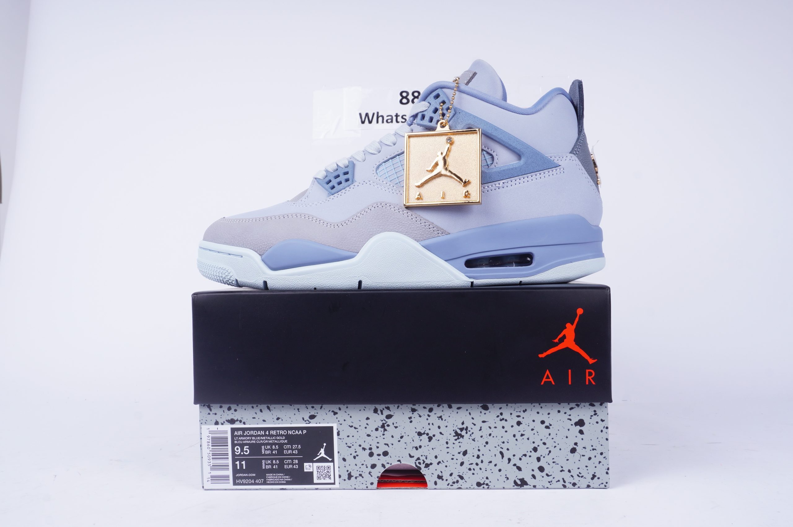DSC09855-scaled-1 Jordan 4 Retro NCAA P Blue Armure Clr&Metallique - Image 1
