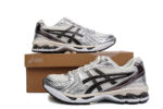 Asics Gel-Kayano 14  Y2K  Black, white and silver - Image 3