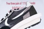 Nike LD Waffle Sacai Black - Image 4